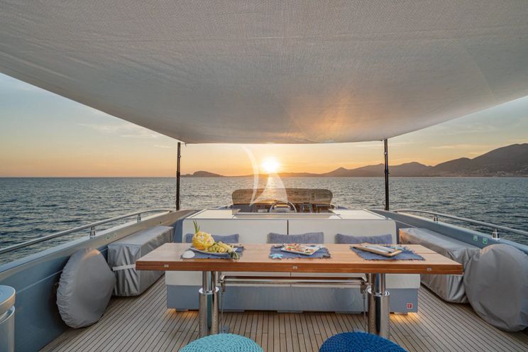 Charter Yacht 55 FIFTYFIVE - Cerri Flying Sport 102 - 4 Cabins - Naples - Capri - Positano - Amalfi Coast - Italy