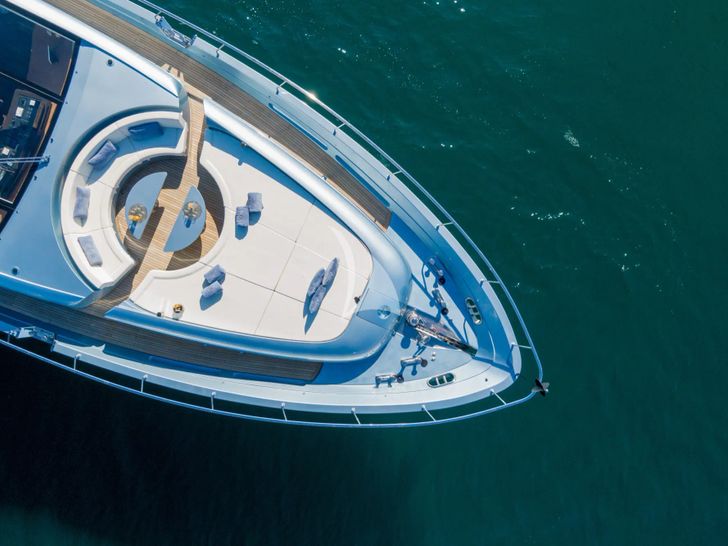 55 FIFTYFIVE Cerri Flying Sport 102 - foredeck aerial shot 55 FIFTYFIVE Cerri Flying Sport 102 - foredeck aerial shot