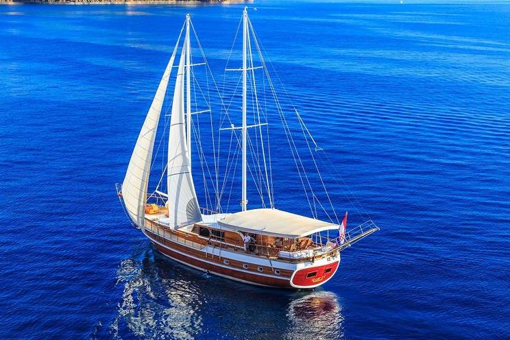 Charter Yacht ALLURE - Bodrum Shipyard 28 metres - 7 Cabins - Split - Hvar - Dubrovnik