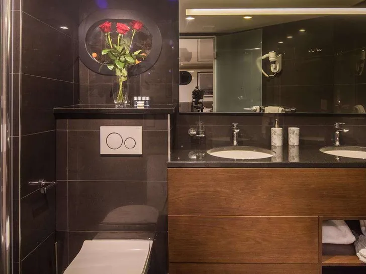 RARA AVIS - Bathroom RARA AVIS - Bathroom