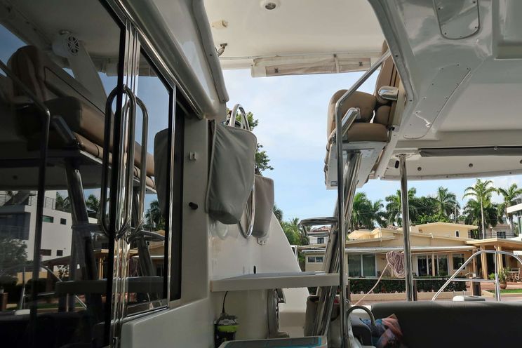 Charter Yacht THE SPACE BETWEEN - Leopard 46 - 3 Cabins - Fort Lauderdale - The Florida Keys - Miami - The Bahamas