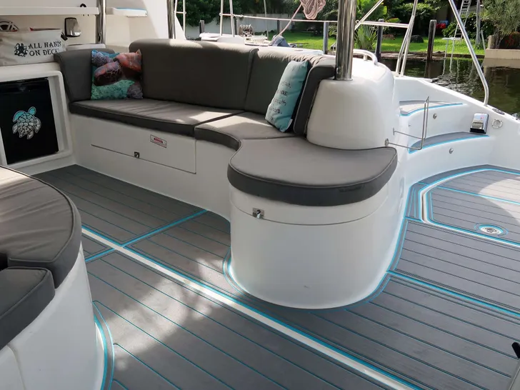 THE SPACE BETWEEN THE SPACE BETWEEN