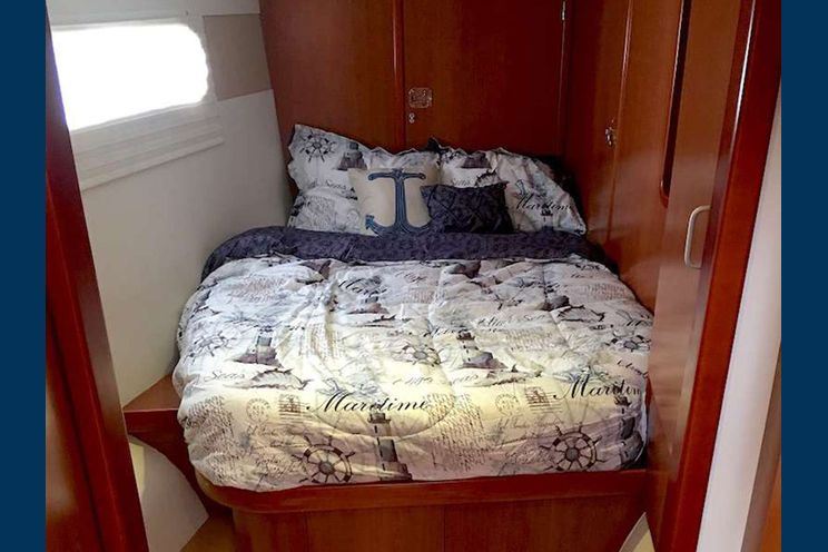 Charter Yacht THE SPACE BETWEEN - Leopard 46 - 3 Cabins - Fort Lauderdale - The Florida Keys - Miami - The Bahamas