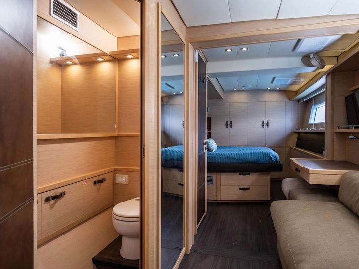 RIPPLE - Master cabin RIPPLE - Master cabin