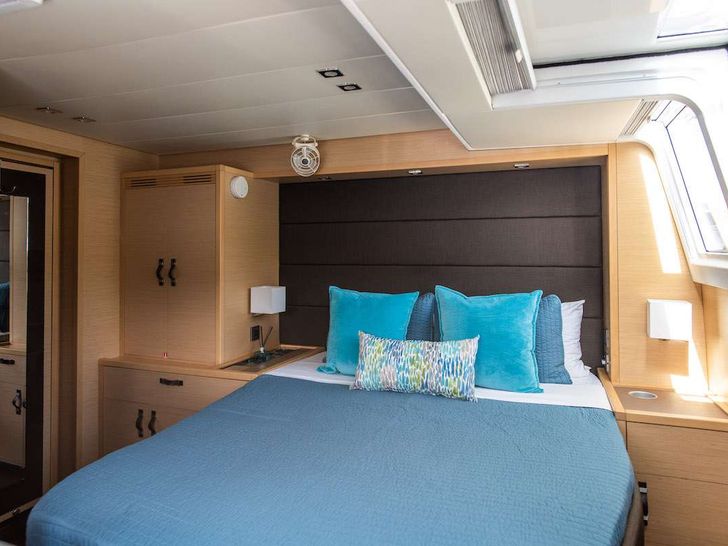 RIPPLE - Double cabin RIPPLE - Double cabin