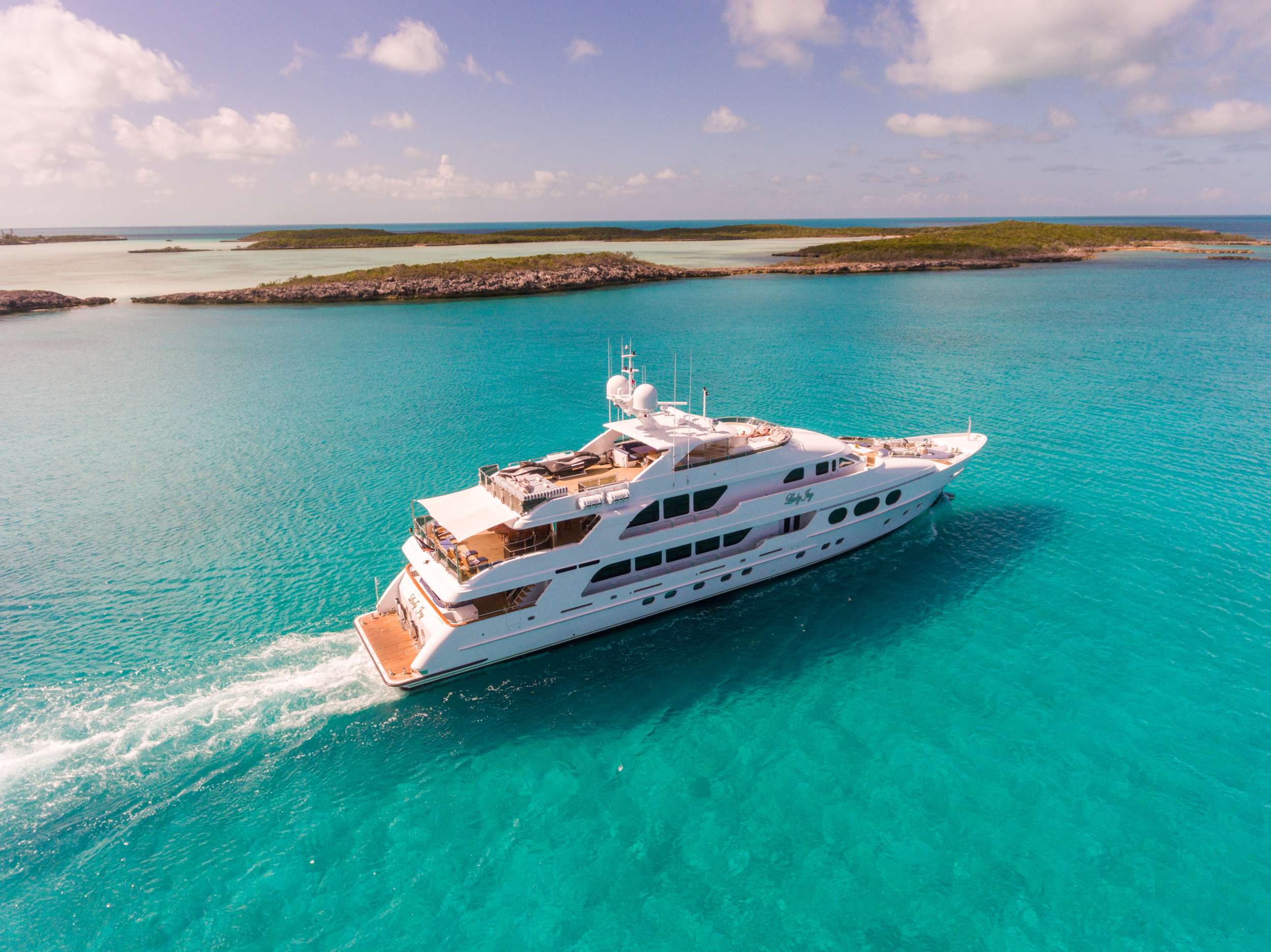 Charter Yacht LADY JOY - Christensen 157 - 6 Cabins - Nassau - Exumas - Bahamas