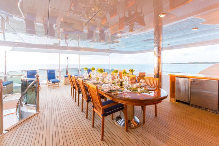 Charter Yacht LADY JOY - Christensen 157 - 6 Cabins - Nassau - Exumas - Bahamas