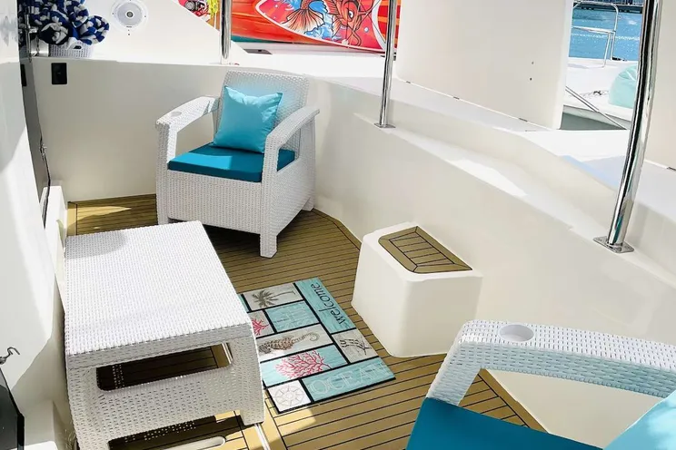 Charter Yacht DOLPHIN DAZE - Leopard 58 - 5 cabins - St Thomas - St John - St Croix