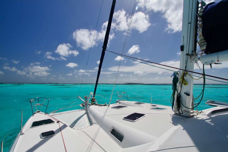 Charter Yacht ISOLABLUE - 3 Cabins - Caribbean Windward Islands - Grenadines