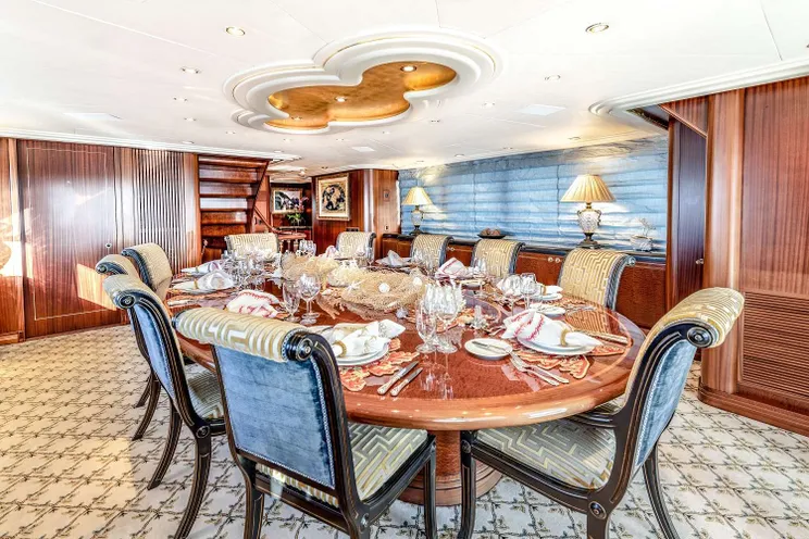 Charter Yacht NEVER ENOUGH - Feadship 140 - 5 Cabins - Nassau - Bahamas - Exumas
