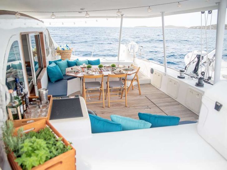 TABULA RASA - aft deck TABULA RASA - aft deck