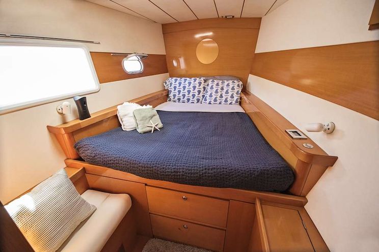 Charter Yacht TABULA RASA - Lagoon 57 - 4 Cabins - Virgin Islands - St Thomas - Leewards - Windwards