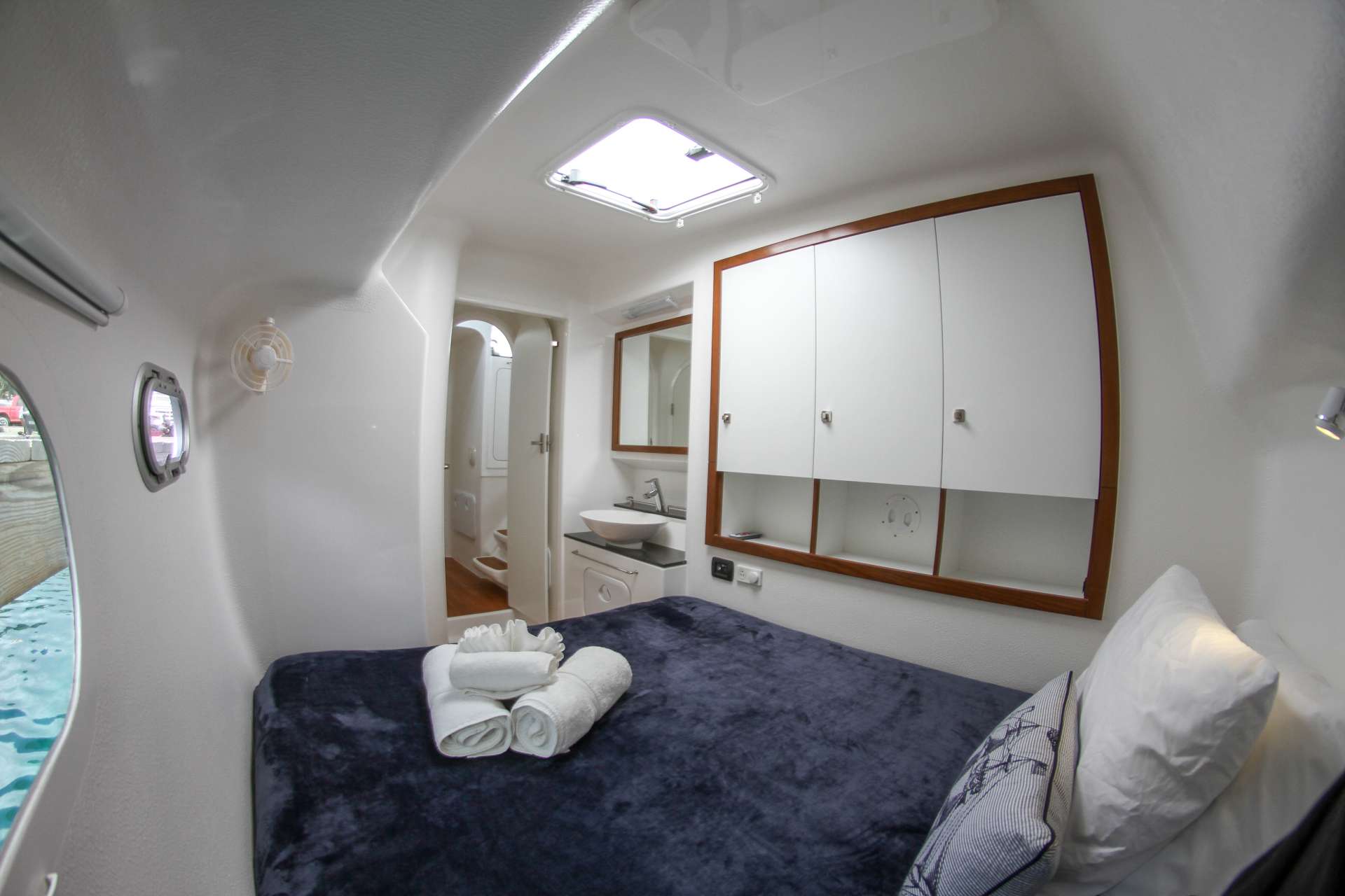 VOYAGE 480 - cabin 1