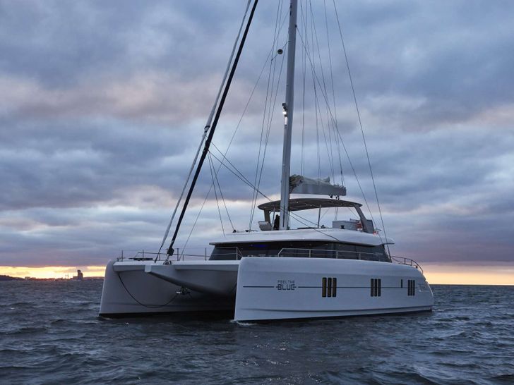 FEEL THE BLUE Sunreef 60 - anchored bow view FEEL THE BLUE Sunreef 60 - anchored bow view