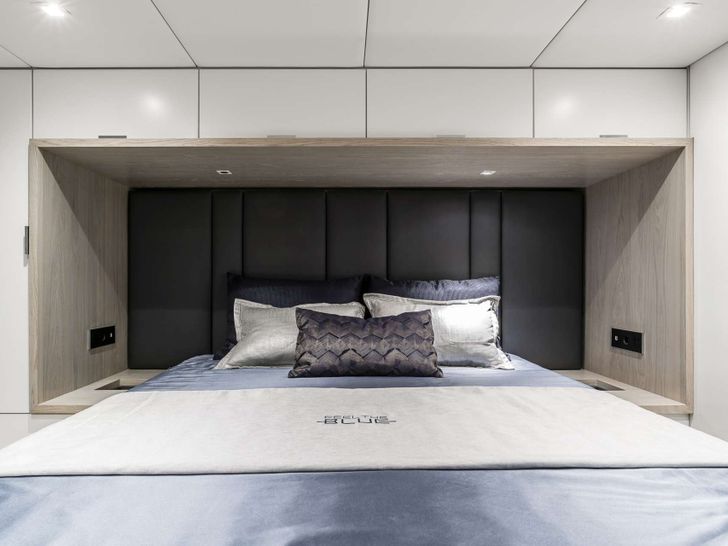 FEEL THE BLUE Sunreef 60 - VIP cabin FEEL THE BLUE Sunreef 60 - VIP cabin