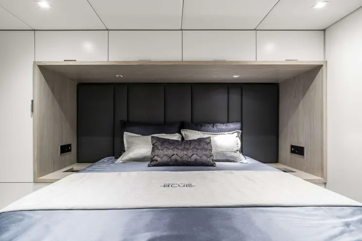 Charter Yacht FEEL THE BLUE - Sunreef 60 - 5 Cabins - Olbia - Porto Cervo - La Maddalena - Sardinia - Italy