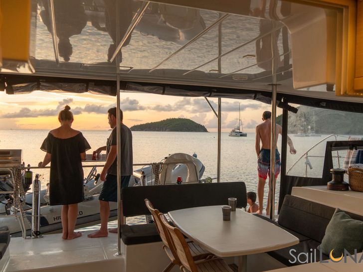 LUNA Lagoon 450S - guests enjoying the view LUNA Lagoon 450S - guests enjoying the view