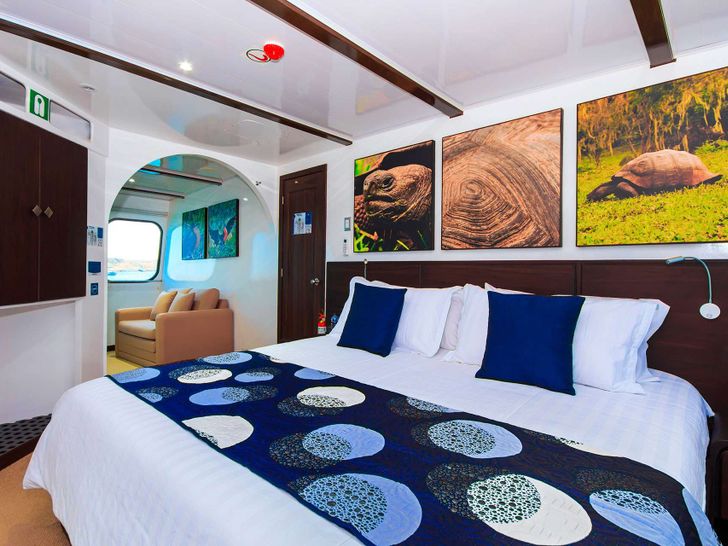 Double Cabin Double Cabin