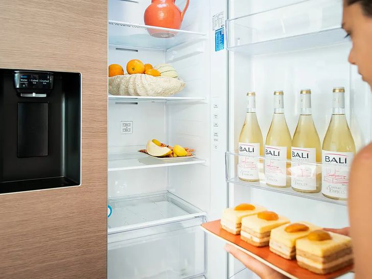 AGATIRNO Bali 4.8 - galley AGATIRNO Bali 4.8 - galley