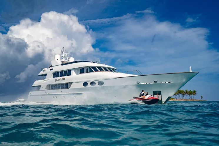 Charter Yacht RELENTLESS - Trinity 145 - 5 Cabins - Nassau - Exumas - Bahamas
