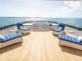 RELENTLESS Trinity 145 - sundeck jacuzzi and sunbathing area RELENTLESS Trinity 145 - sundeck jacuzzi and sunbathing area