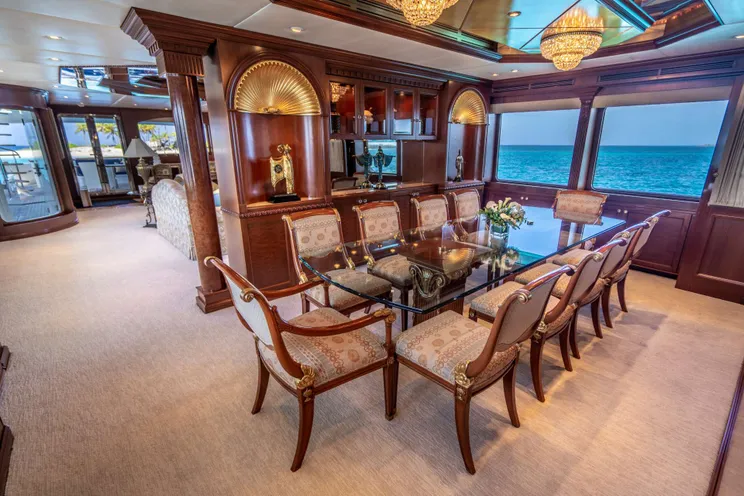 Charter Yacht RELENTLESS - Trinity 145 - 5 Cabins - Nassau - Exumas - Bahamas
