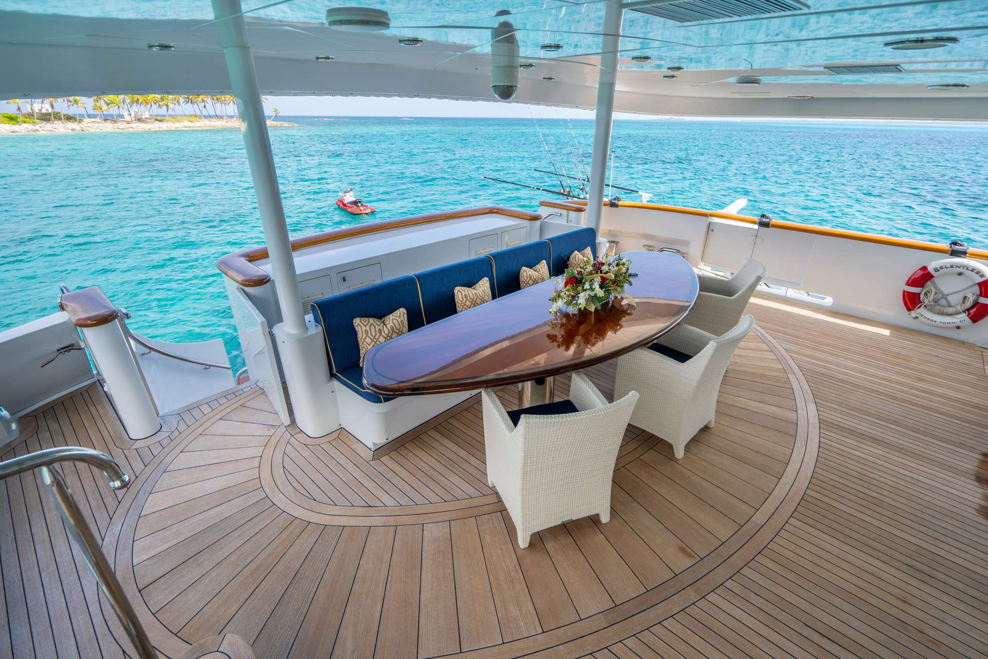 Charter Yacht RELENTLESS - Trinity 145 - 5 Cabins - Nassau - Exumas - Bahamas