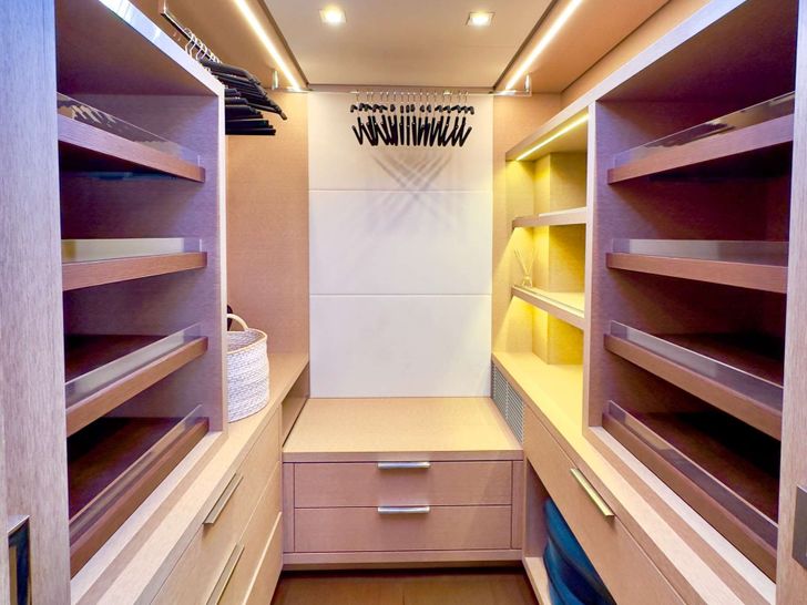 TWIN FLAME 77 Lagoon Seventy 7 - master cabin closet TWIN FLAME 77 Lagoon Seventy 7 - master cabin closet