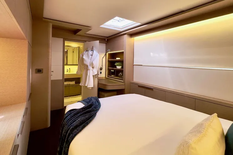 Charter Yacht TWIN FLAME 77 - Lagoon Seventy 7 - 4 Cabins - Tortola - Anegada - Virgin Gorda - BVI - Caribbean