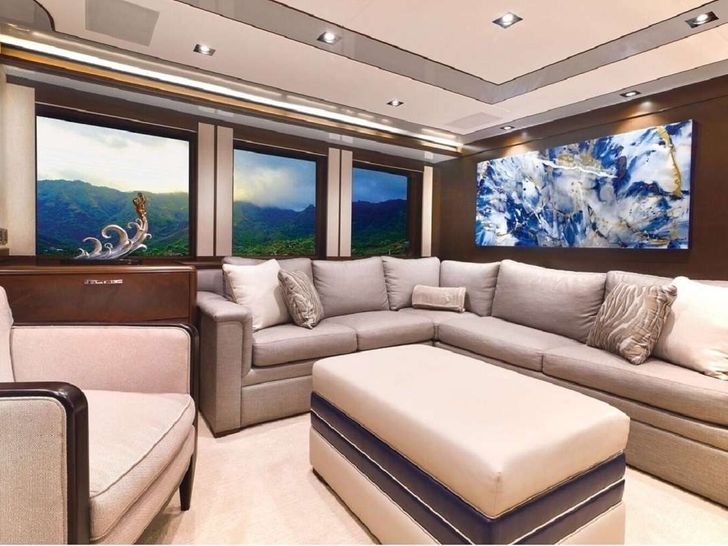 Sky Lounge Sky Lounge