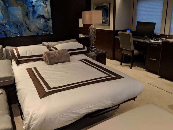 Sky Lounge set up as 5th stateroom Sky Lounge set up as 5th stateroom