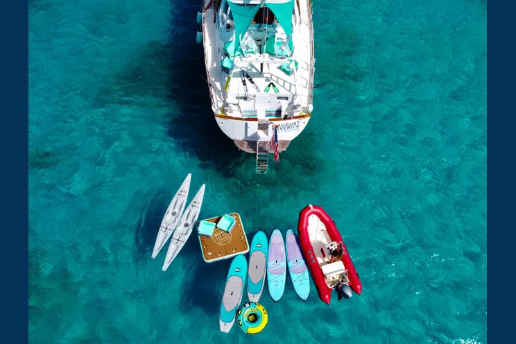 Charter Yacht AUGUST MAVERICK - Stephens 92 - Virgin Islands - St Thomas - St John - St Croix