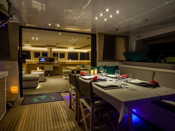 OCEAN VIEW - Lagoon 620,aft deck alfresco dining OCEAN VIEW - Lagoon 620,aft deck alfresco dining