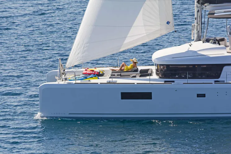 Charter Yacht SUMMER STAR - Lagoon 52 - 5 Cabins - Athens - Mykonos - Paros - Cyclades - Greece