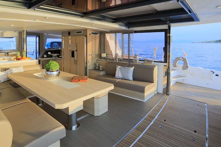 Charter Yacht NEW HORIZONS 3 - Bali 5.4 - 5 Cabins - Athens - Mykonos - Paros - Cyclades - Greece