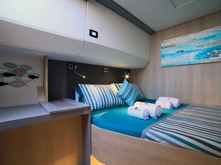 Double Cabin