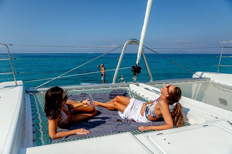Charter Yacht ELVIRA 52 - Lagoon 52 - 5 Cabins - Athens - Mykonos - Zakynthos