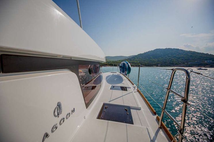 Charter Yacht ELVIRA 52 - Lagoon 52 - 5 Cabins - Athens - Mykonos - Zakynthos