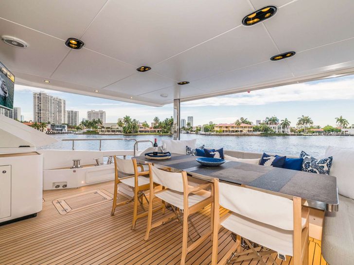 MAJESTIC MOMENTS - Aft Deck