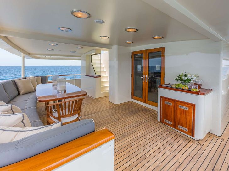 ARIADNE Breaux Bay Craft 37m Luxury Crewed Motor Yacht Aft Deck ARIADNE Breaux Bay Craft 37m Luxury Crewed Motor Yacht Aft Deck