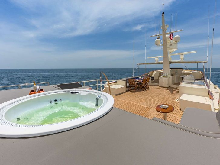 ARIADNE Breaux Bay Craft 37m Luxury Crewed Motor Yacht Jacuzzi 2 ARIADNE Breaux Bay Craft 37m Luxury Crewed Motor Yacht Jacuzzi 2