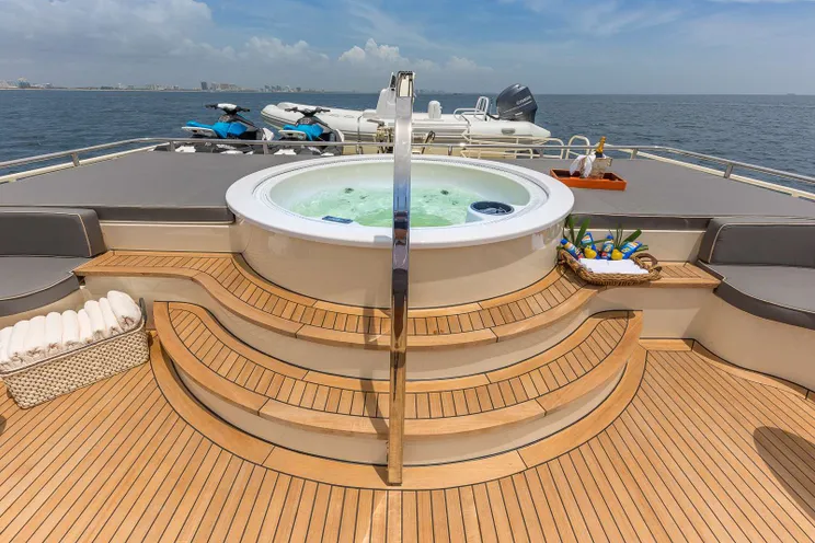 Charter Yacht ARIADNE - Breaux Bay Craft 37m - 4 Cabins - Fort Lauderdale - Bahamas - Mystic - New England