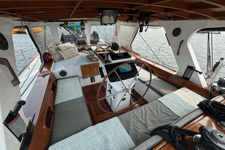 Charter Yacht KAI - Wellington 70 - Virgin Islands - New England - St Thomas - Newport - Tortola