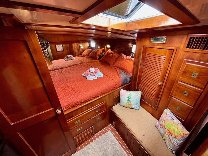 KAI - Double cabin KAI - Double cabin