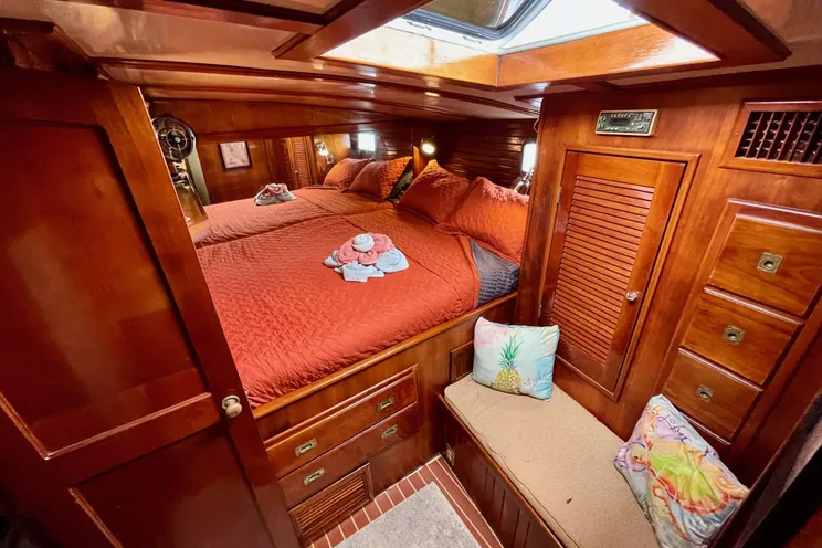 Charter Yacht KAI - Wellington 70 - Virgin Islands - New England - St Thomas - Newport - Tortola