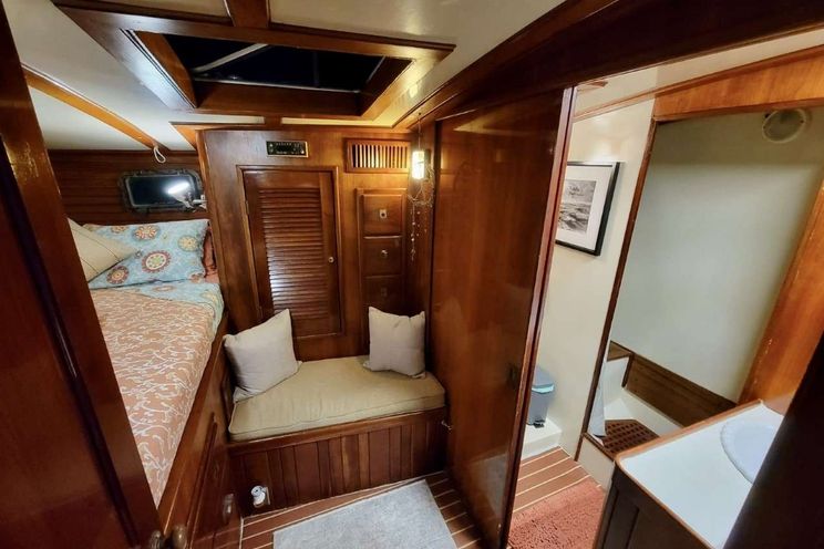 Charter Yacht KAI - Wellington 70 - Virgin Islands - New England - St Thomas - Newport - Tortola