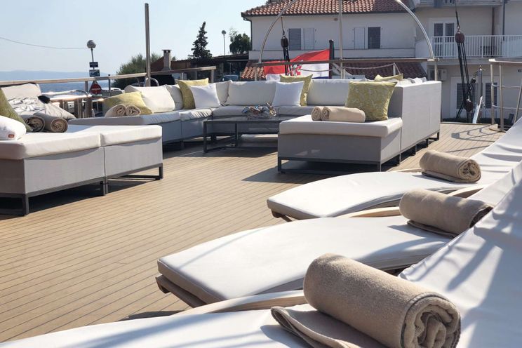 Charter Yacht ROMANCA - Custom Build 28 metres - Cabins 8 - Split - Hvar - Dubrovnik