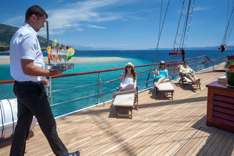 Charter Yacht ROMANCA - Custom Build 28 metres - Cabins 8 - Split - Hvar - Dubrovnik