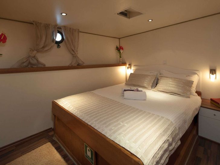 ROMANCA - master cabin ROMANCA - master cabin