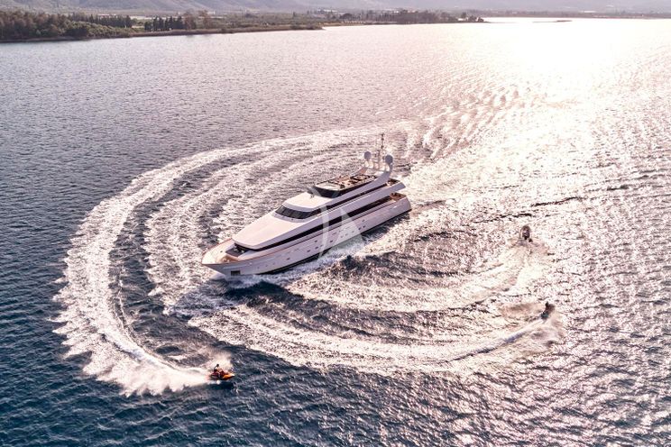 Charter Yacht ELEMENT - Cantieri di Pisa - 6 Cabins - Western Mediterranean